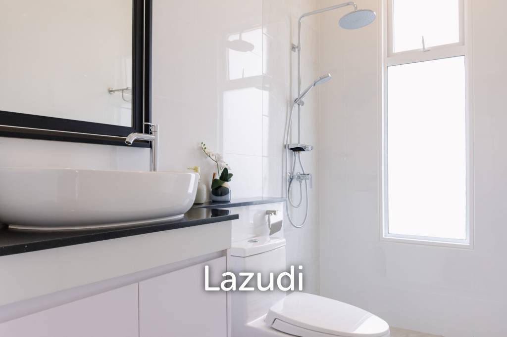 3 Bed 4 Bath 264.7 SQ.M Woodlands Residence