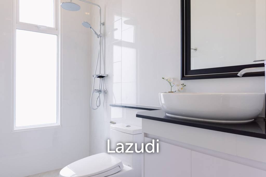 3 Bed 4 Bath 264.7 SQ.M Woodlands Residence