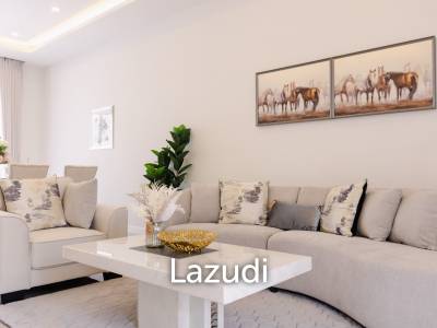 3 Bed 4 Bath 264.7 SQ.M Woodlands Residence