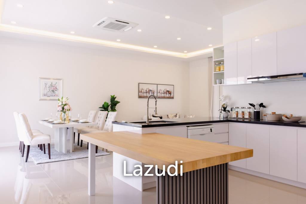 3 Bed 4 Bath 264.7 SQ.M Woodlands Residence