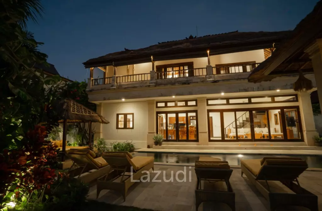 Massive opportunity with this Beautiful 4 bedroom Tropical Villa in Prime Seminyak walking distance to the beach
