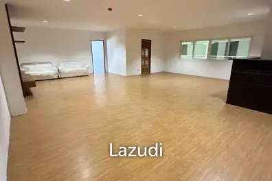 BAAN KLANG CONDO : Great Value condo With 130 SQM.