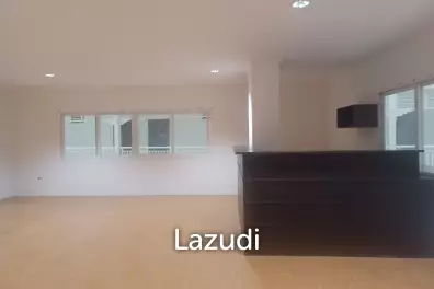 BAAN KLANG CONDO : Great Value condo With 130 SQM.