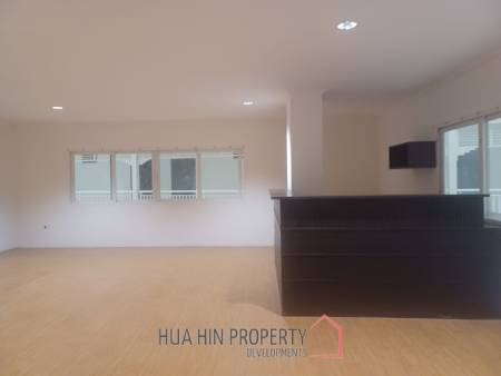 BAAN KLANG CONDO : Great Value condo With 130 SQM.