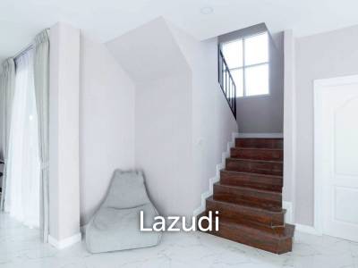 4 Beds 4 Baths 215 SQ.M. Baan Fah Rim Haad