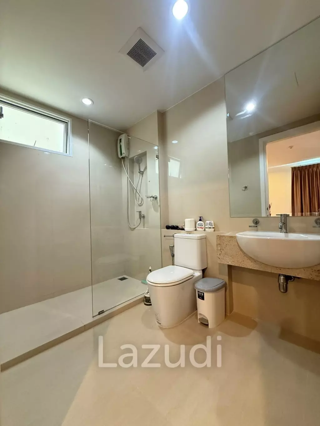 THE BREEZE: 98 SQM CONDO TOP FLOOR, 2 BEDROOOM