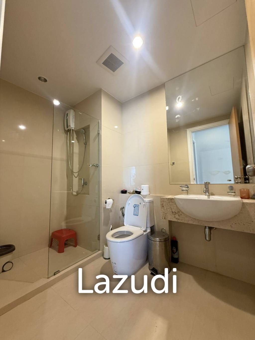 THE BREEZE: 98 SQM CONDO TOP FLOOR, 2 BEDROOOM