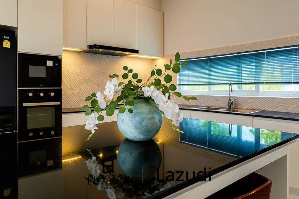 524 平方米 4 床 4 洗澡 别墅 对于 租