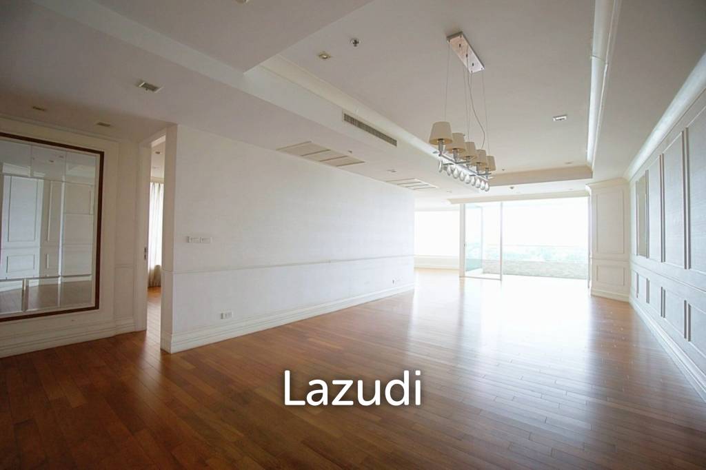 3 Bed 3 Bath 177 SQ.M. My Resort @ River