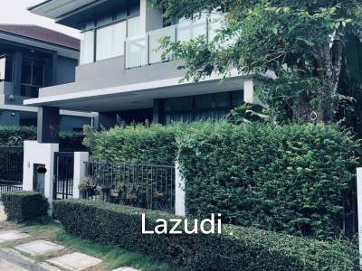 4 Bedroom 3 Bathroom 184 Sq.m Setthasiri Krungthep Kreetha