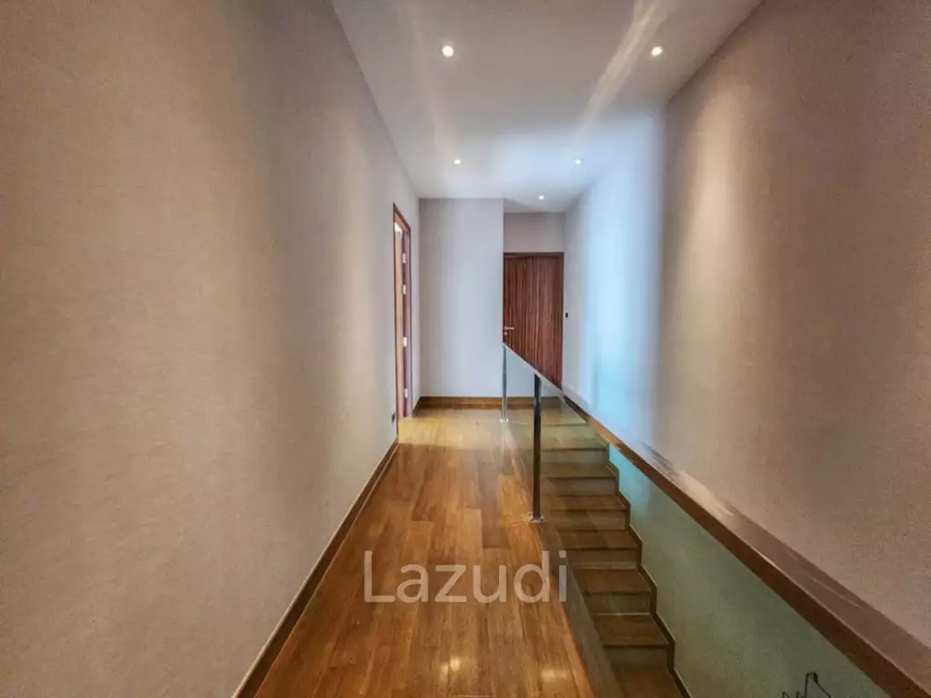 Elegant 2-Storey Villa with Private Pool Near City Center