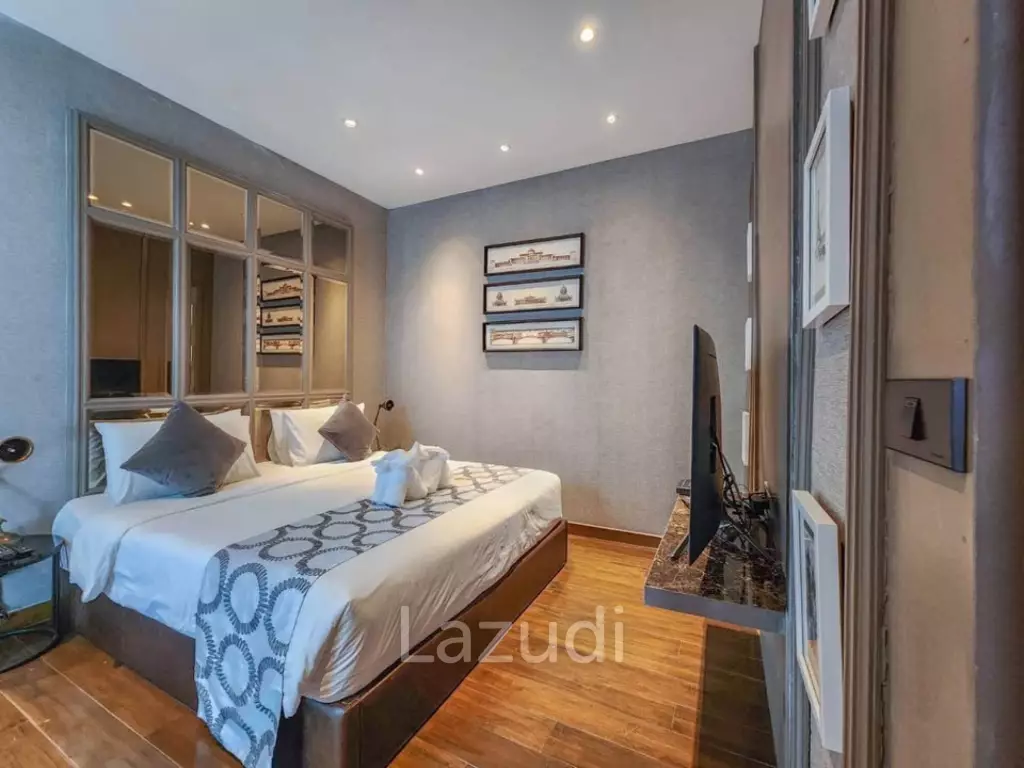 Elegant 2-Storey Villa with Private Pool Near City Center