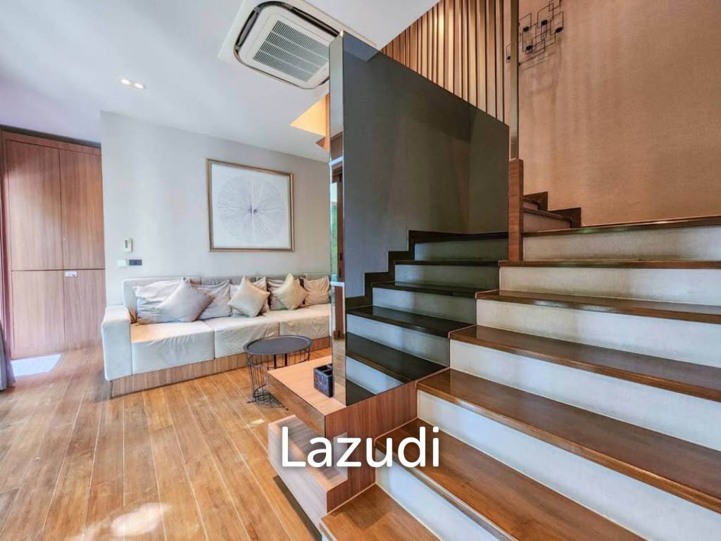Elegant 2-Storey Villa with Private Pool Near City Center