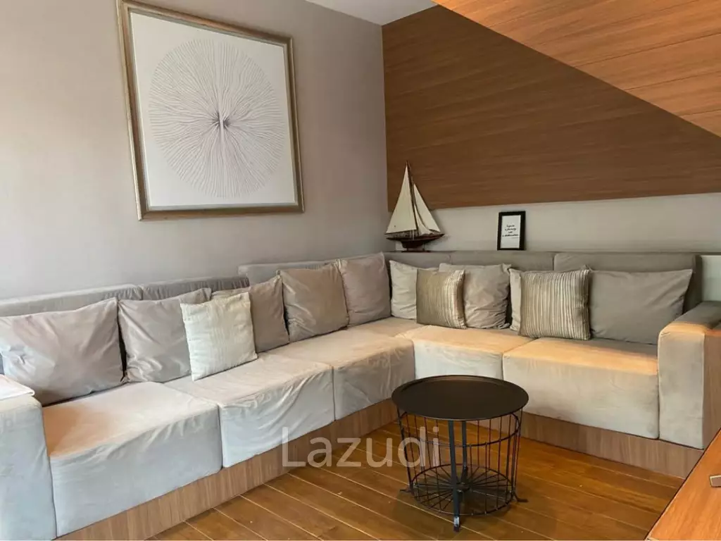 Elegant 2-Storey Villa with Private Pool Near City Center
