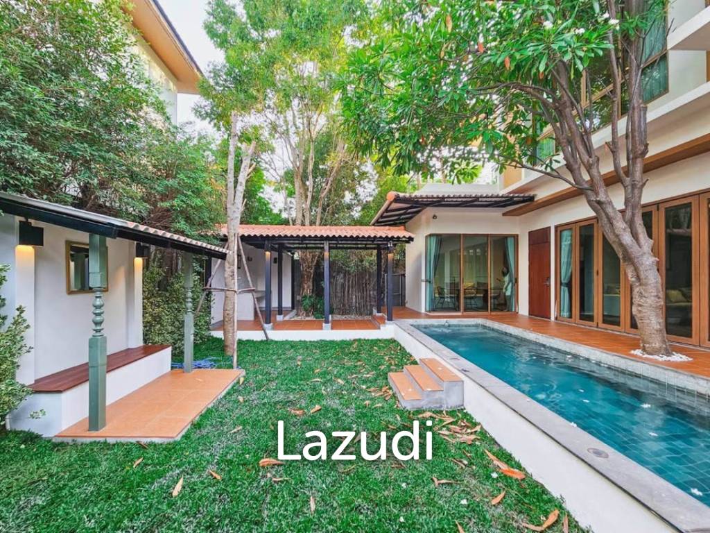 Elegant 2-Storey Villa with Private Pool Near City Center