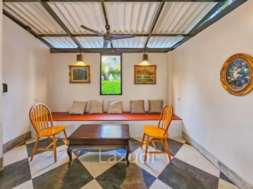 Elegant 2-Storey Villa with Private Pool Near City Center