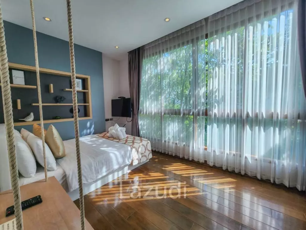 Elegant 2-Storey Villa with Private Pool Near City Center