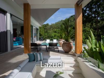 Modern 2-Bed Villa with Stunning Sea Views in Mae Nam