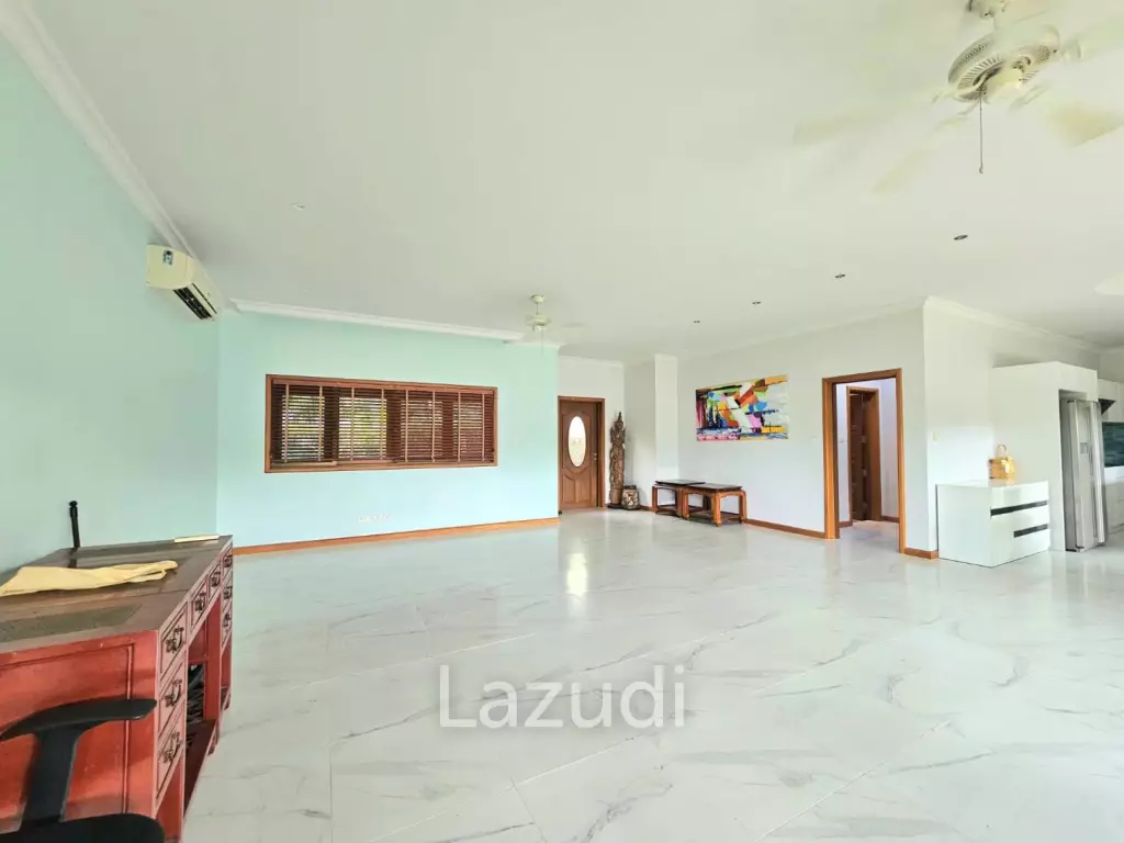 COCONUT GARDEN 3 :  4 Bed Pool Villa with big land plot