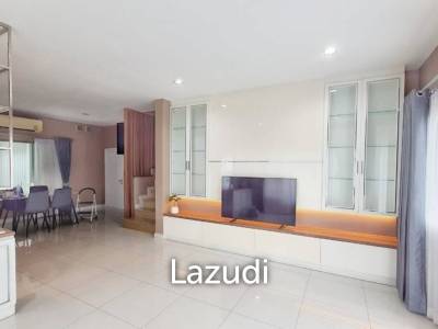 4 Bedroom 3 Bathroom 220 Sq.m Perfect Place Krungthep - Kreetha