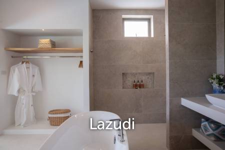 Spacious 4-Bedroom Villa with Sea View – Mae Nam