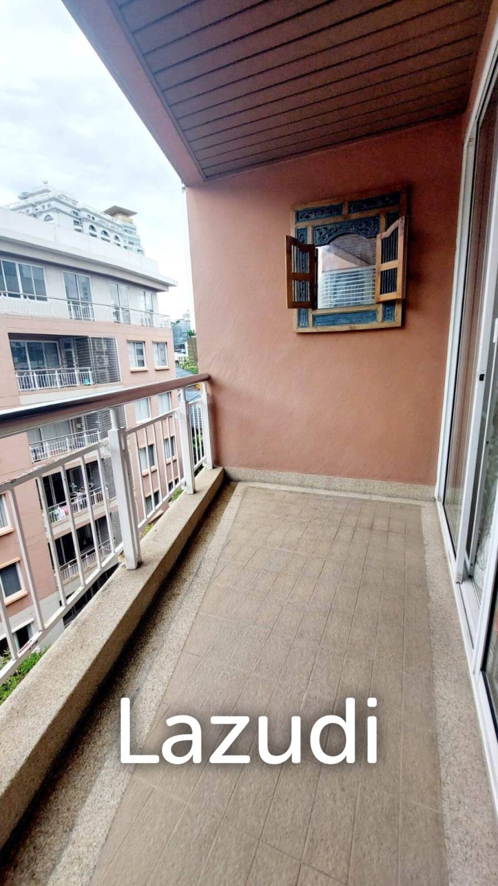 2 Bedroom 2 Bathroom 105 Sq.m The Rise Condominium