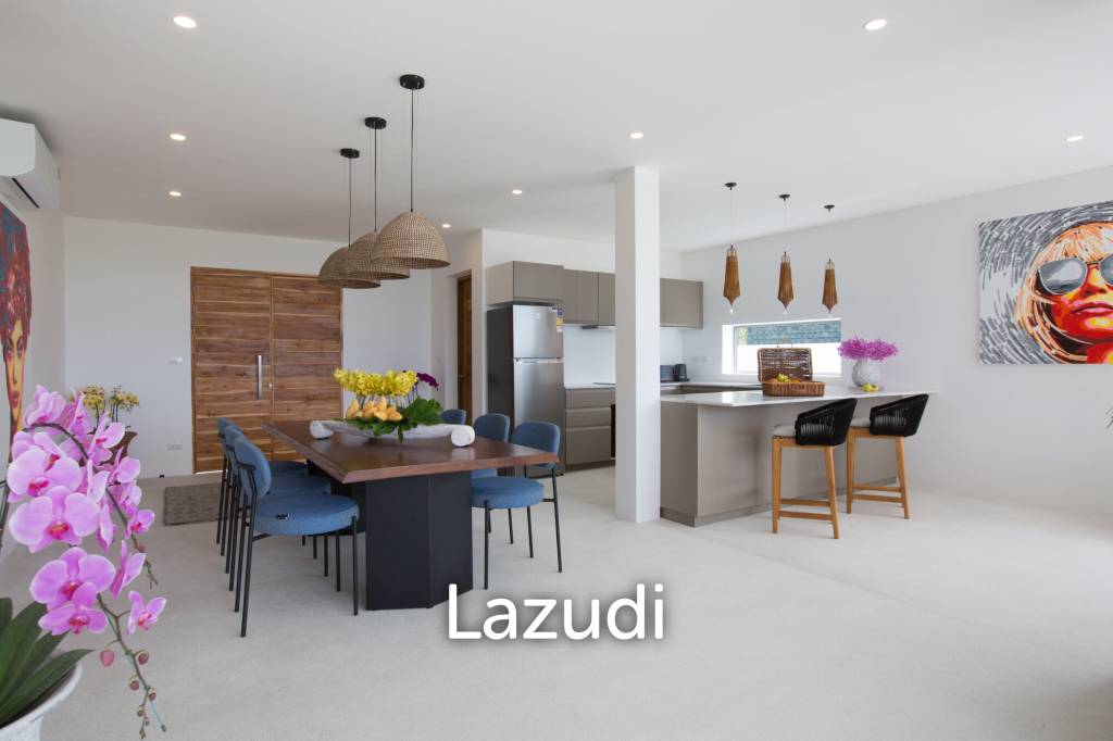 Luxury 8-Bedroom Sea View Property (2 Villas plus Staff Rooms)