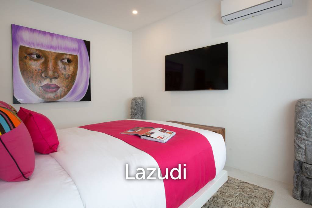 Luxury 8-Bedroom Sea View Property (2 Villas plus Staff Rooms)