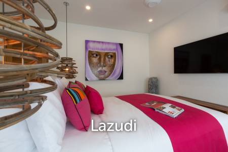 Luxury 8-Bedroom Sea View Property (2 Villas plus Staff Rooms)