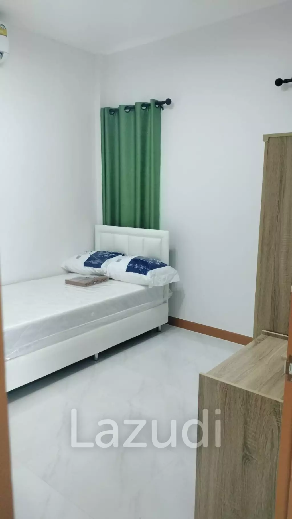 Baan Tara: 2 beds 2 bath - Brand New