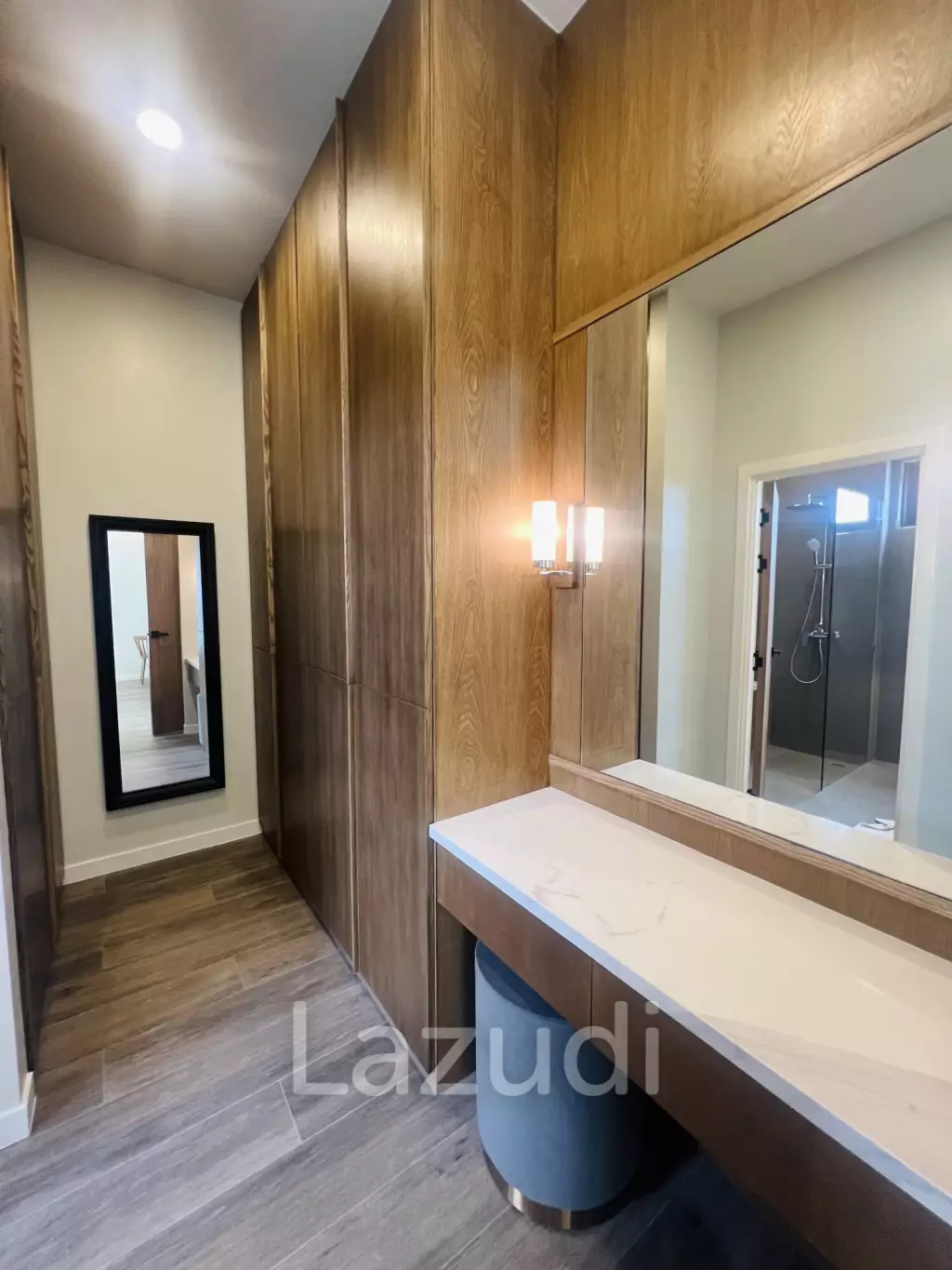3 Bedrooms 4 Bathrooms 190 SQ.M. Panalee Banna Village