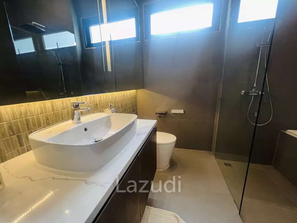 3 Bedrooms 4 Bathrooms 190 SQ.M. Panalee Banna Village