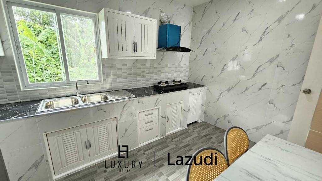 160 平方米 3 床 2 洗澡 联排别墅 对于 租