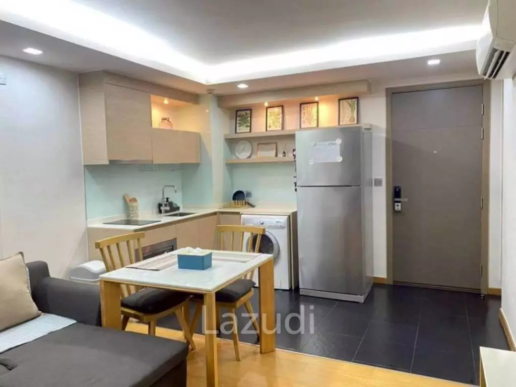 47 sqm 1 Bedroom Condo Via Botani Sukhumvit Khlong Tan Nuea