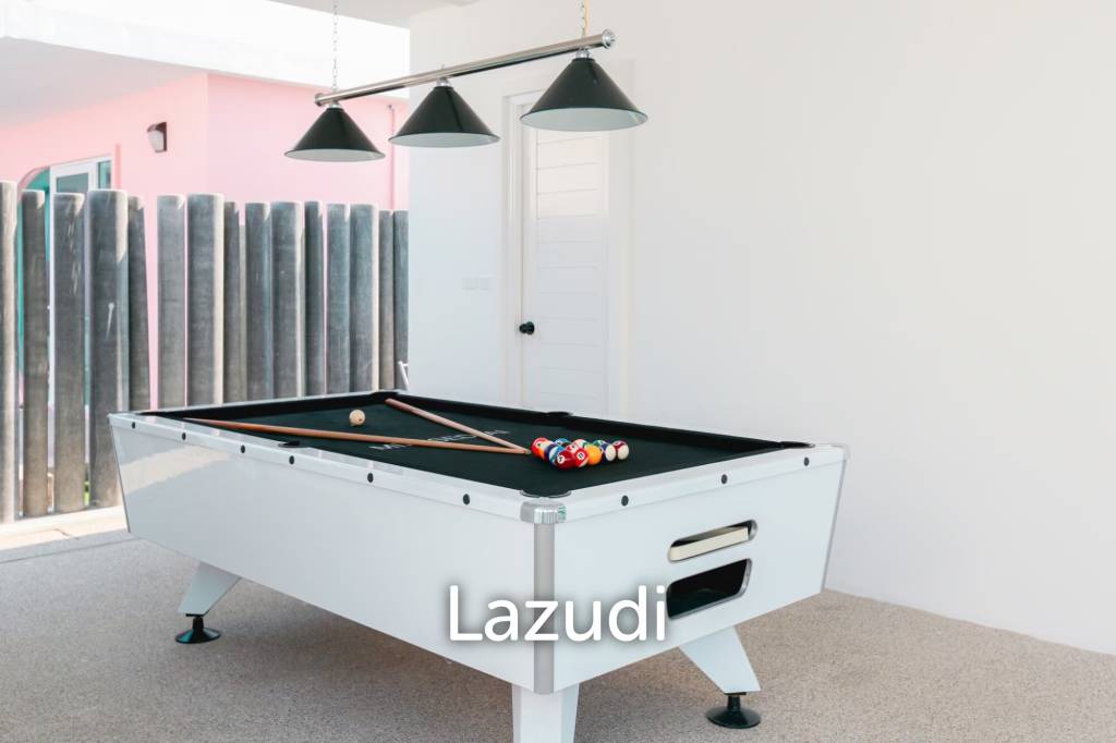 Luxurious 4 Bedroom Villa with Pool in Huahin