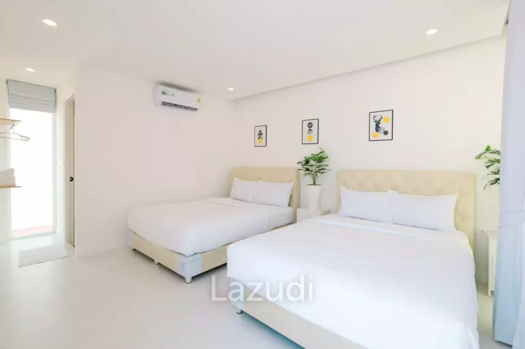Luxurious 4 Bedroom Villa with Pool in Huahin