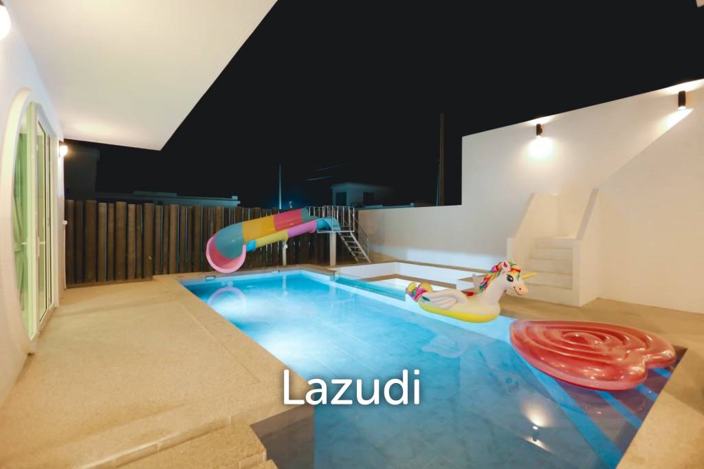 Luxurious 4 Bedroom Villa with Pool in Huahin