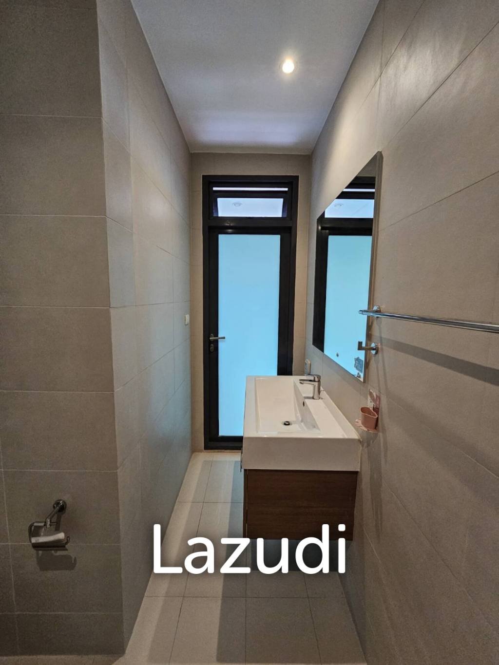 2 Bed 2 Bath 107 SQ.M The Parco