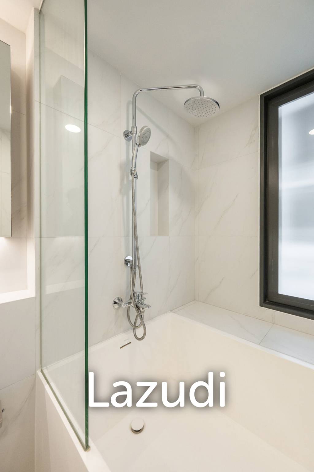 2 Bedroom 2 bathroom 48 SQ.M. Walden Asoke