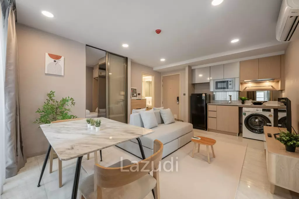 2 Bedroom 2 bathroom 48 SQ.M. Walden Asoke