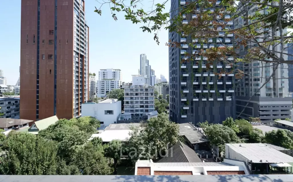 2 Bedroom 2 bathroom 48 SQ.M. Walden Asoke