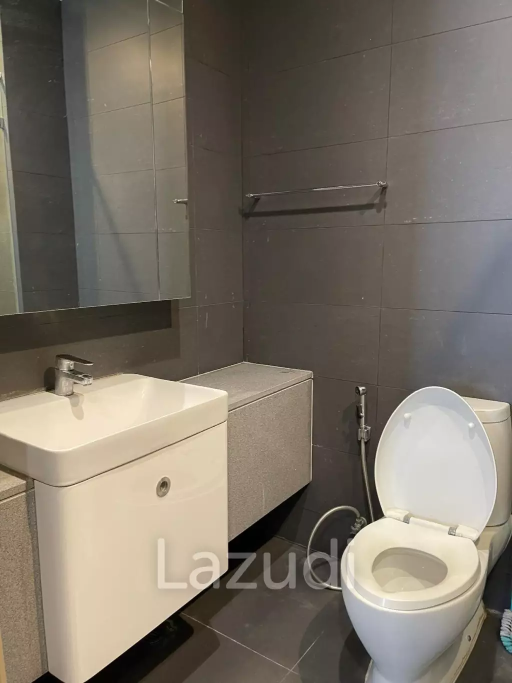 Exclusive Private Lift | 2 Bedroom 82 SQ.M | Noble Ploenchit