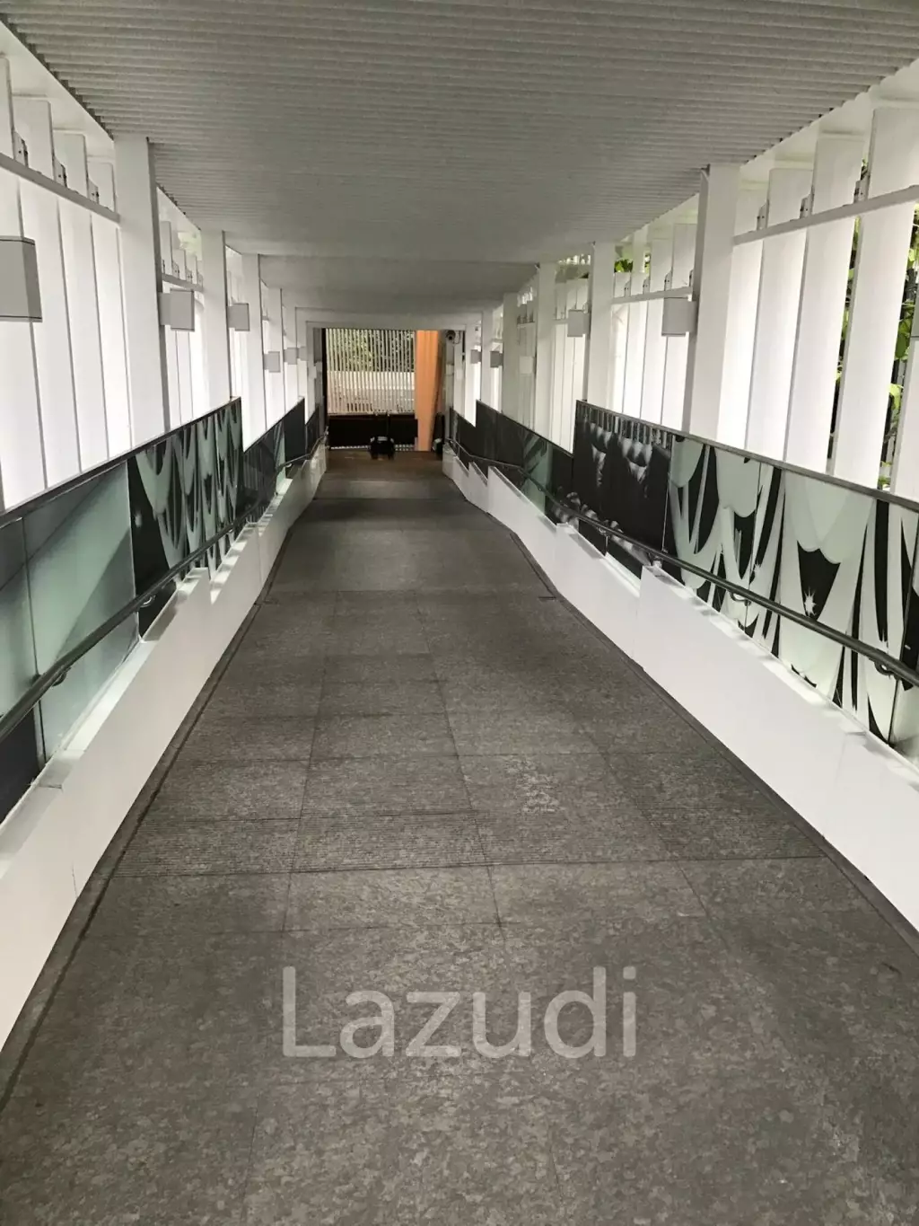 Exclusive Private Lift | 2 Bedroom 82 SQ.M | Noble Ploenchit