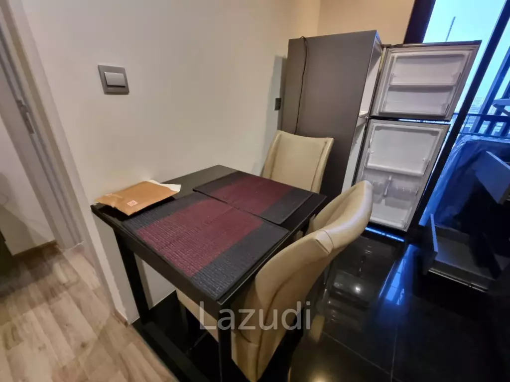 1 Bedroom  1 Bathroom 26 SQ.M THE LINE Jatujak - Mochit