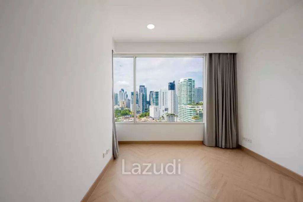 90 sqm high floor condo at Hampton Thonglor 10 in Watthana Bangkok