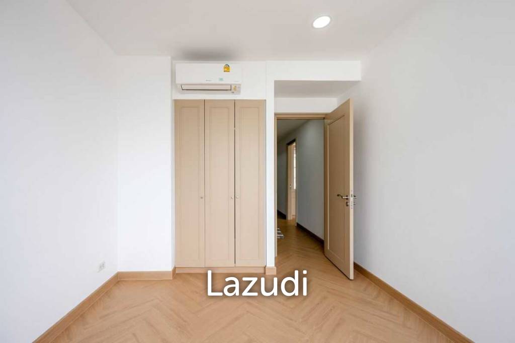 90 sqm high floor condo at Hampton Thonglor 10 in Watthana Bangkok
