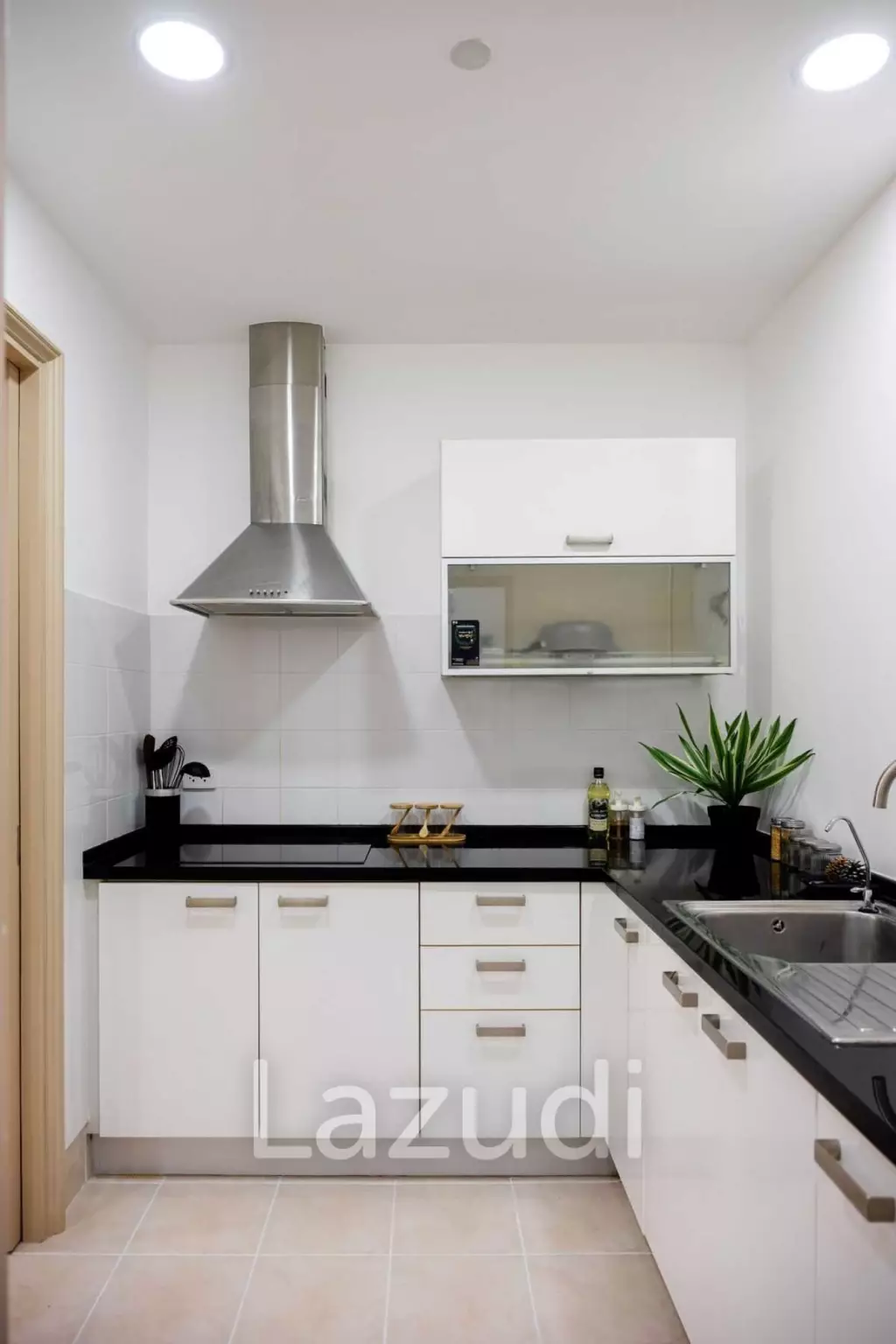 90 sqm high floor condo at Hampton Thonglor 10 in Watthana Bangkok
