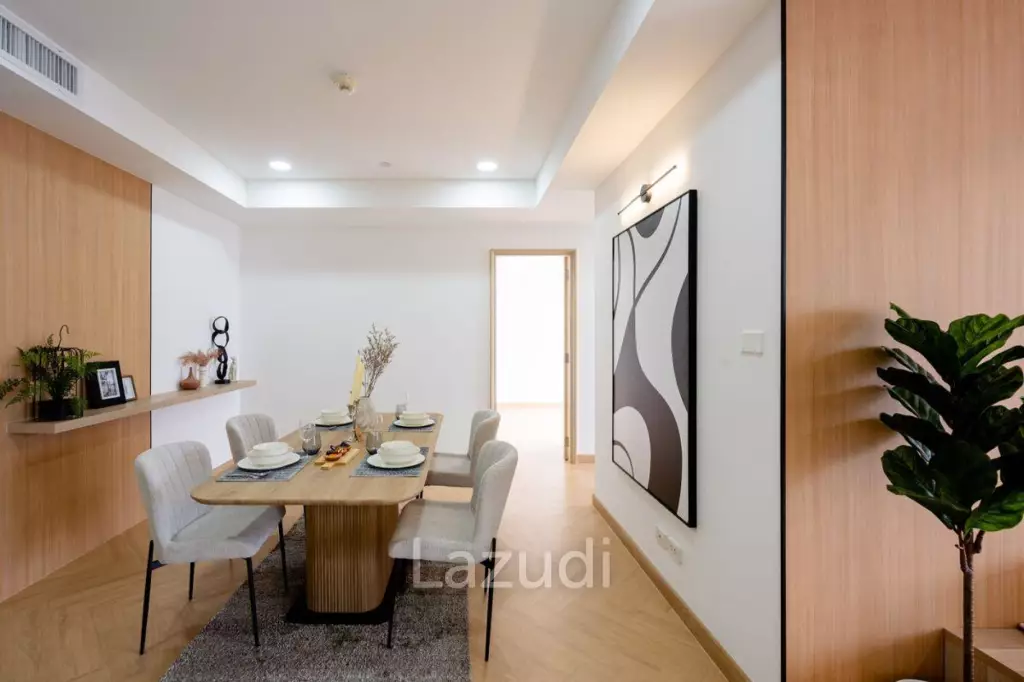 90 sqm high floor condo at Hampton Thonglor 10 in Watthana Bangkok