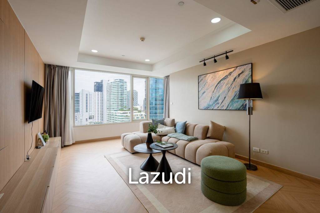 90 sqm high floor condo at Hampton Thonglor 10 in Watthana Bangkok