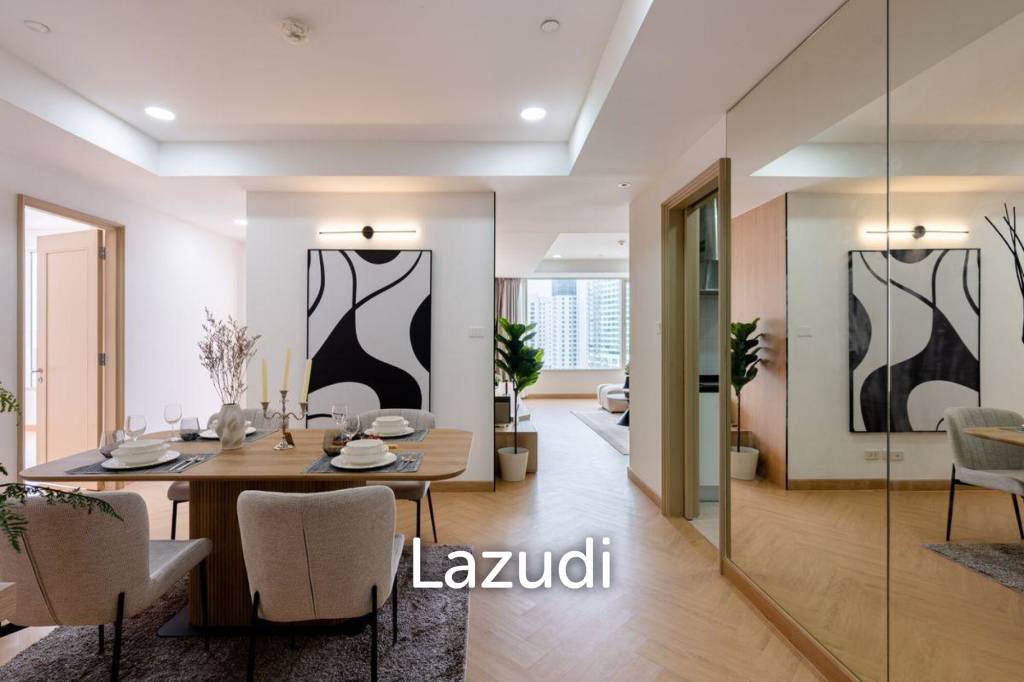 90 sqm high floor condo at Hampton Thonglor 10 in Watthana Bangkok